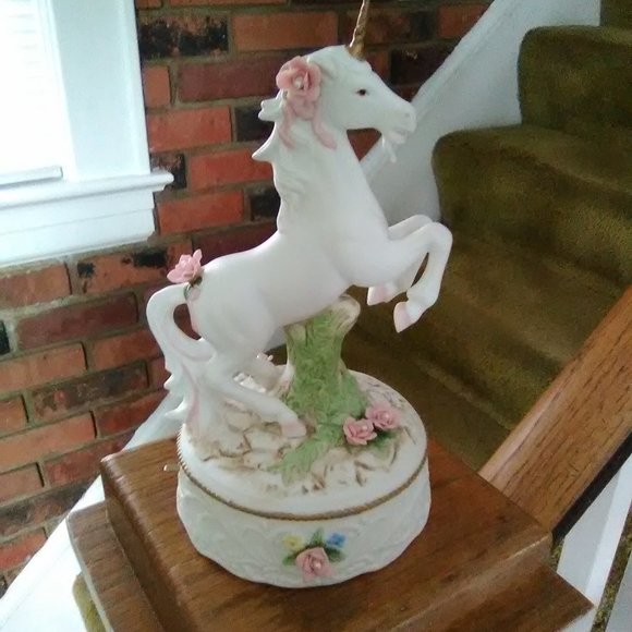 Lefton Accents Unicorn Musical Figurine Poshmark